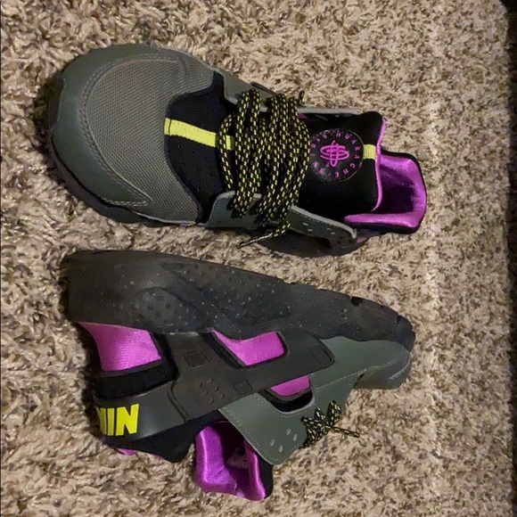 purple huaraches kids
